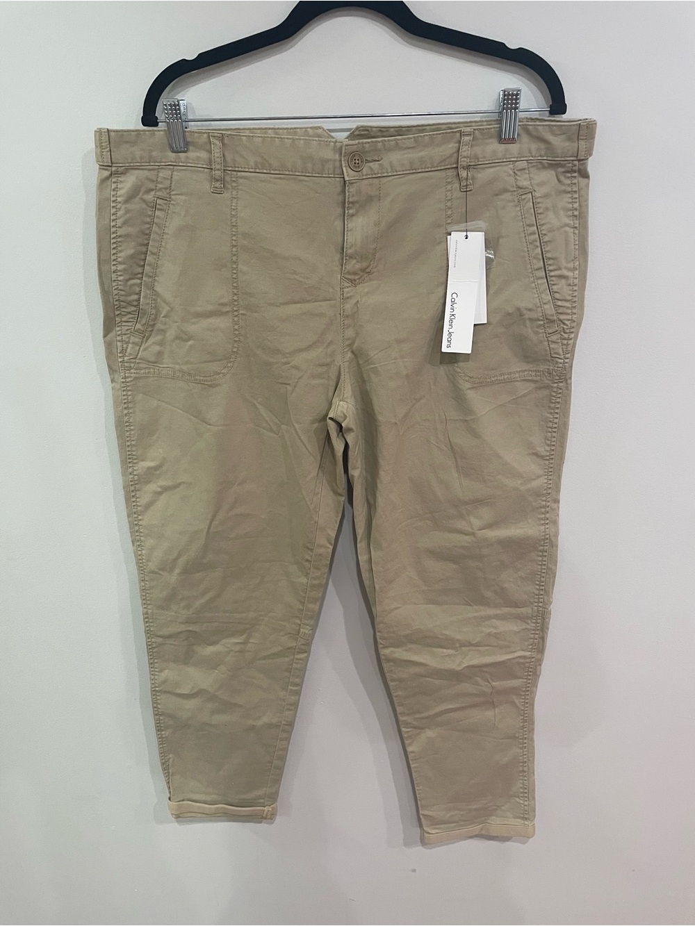 New With Tag Women’s Calvin Klein Jeans Sz 33/16 Beige 2C4 New Chino